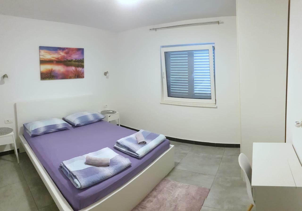 Villa Freya - Vacation House Slatine Esterno foto