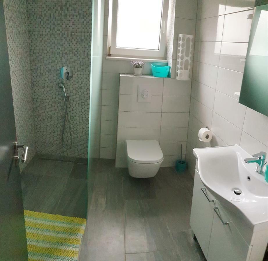 Villa Freya - Vacation House Slatine Esterno foto